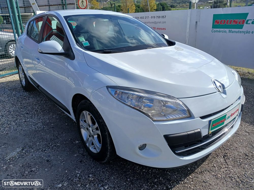 Renault Mégane 1.5 dCi Confort - 4