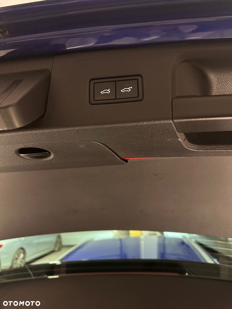 Volkswagen Passat - 22