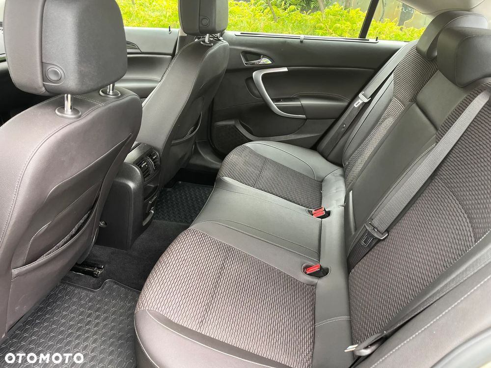 Opel Insignia 1.6 T Cosmo S&S EU6 - 27