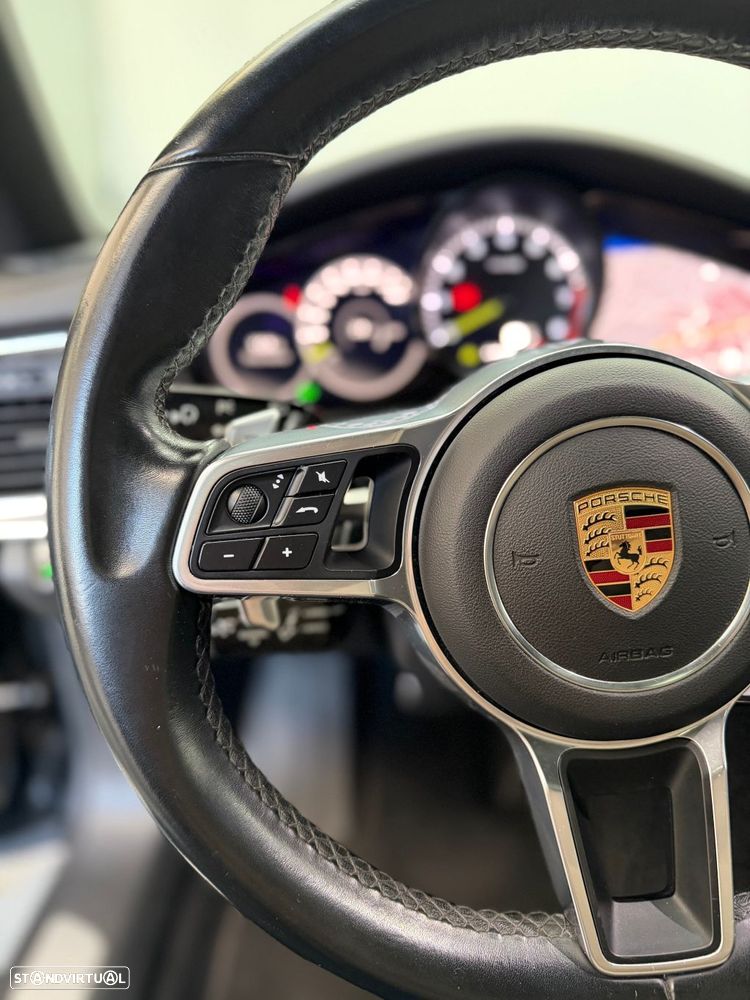 Porsche Panamera 4 E-Hybrid Executive - 20
