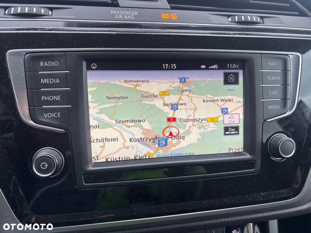 Volkswagen Touran 1.6 TDI BMT Comfortline - 13