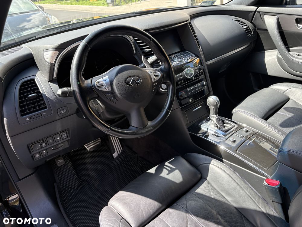Infiniti QX70 3.0d S Premium - 7