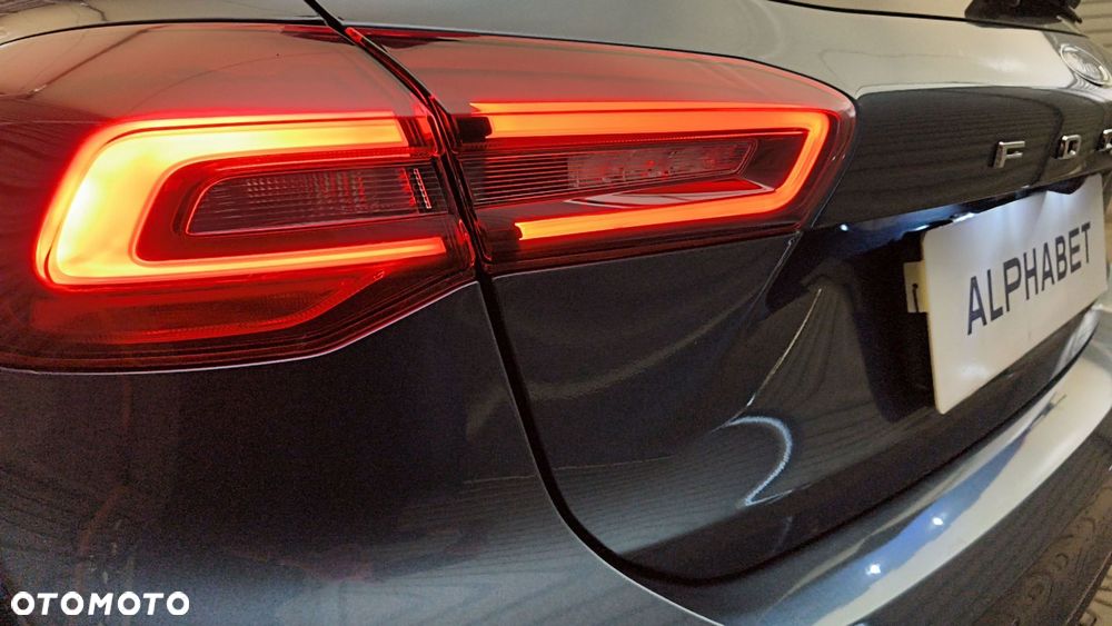 Ford Focus 1.0 EcoBoost mHEV Titanium X - 31