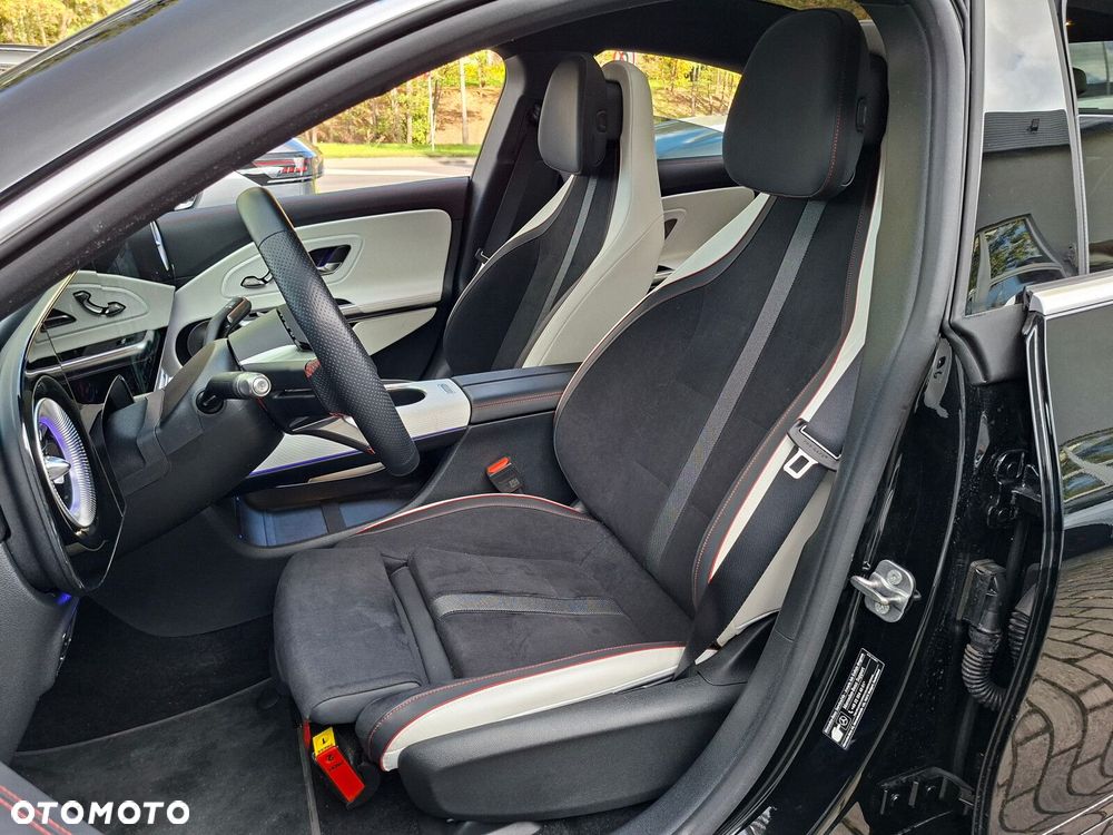 Mercedes-Benz CLA 200 mHEV 8G-DCT - 12