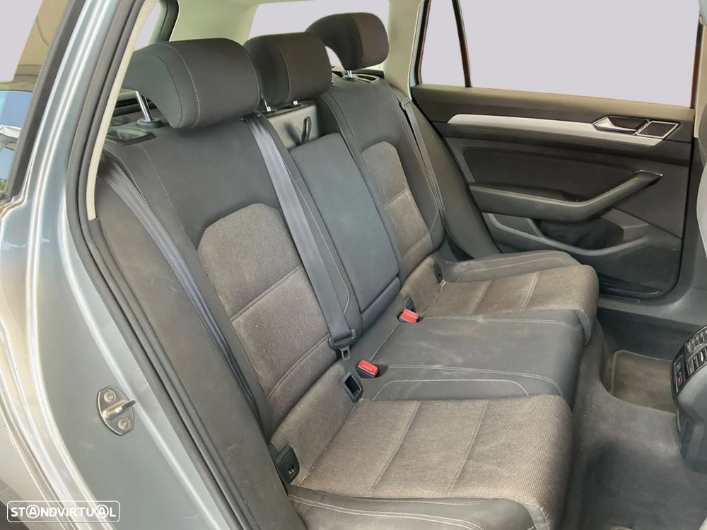 VW Passat - 7