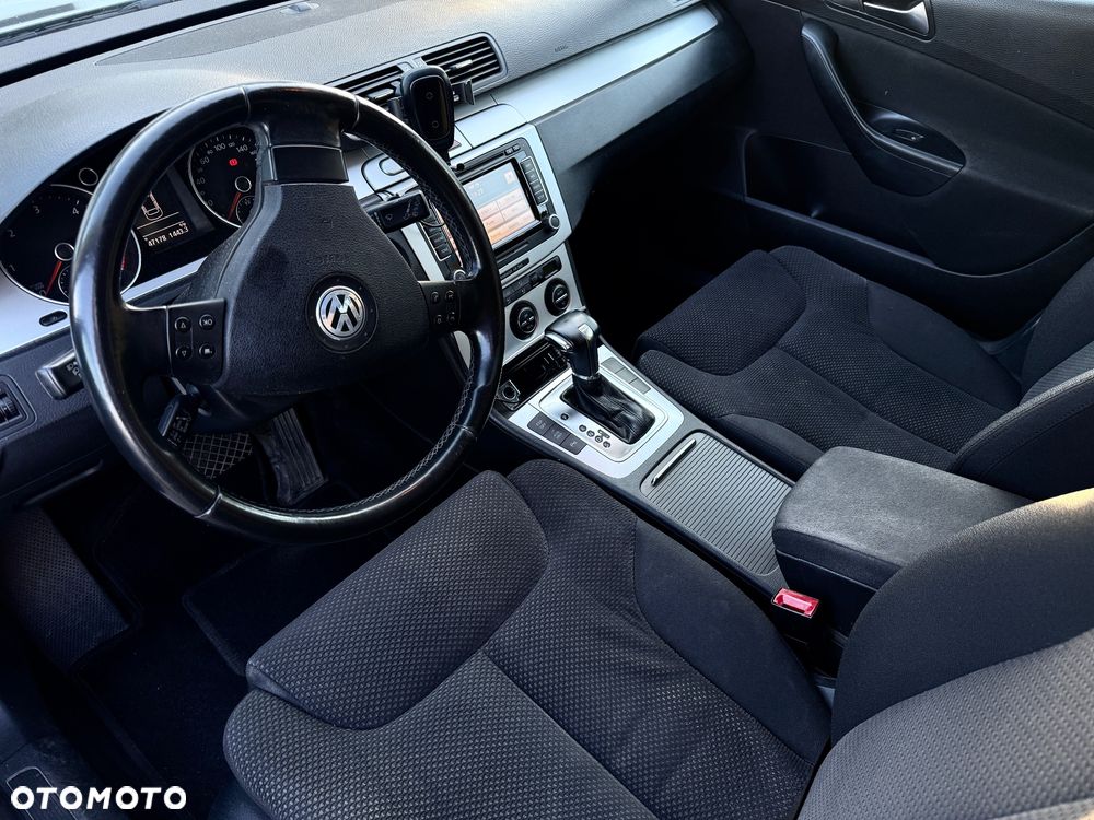 Volkswagen Passat 2.0 TDI DPF Trendline DSG - 10