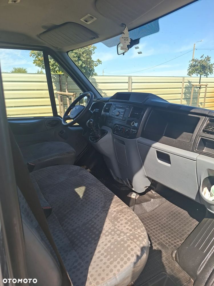Ford TRANSIT - 8