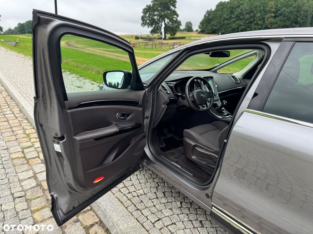 Renault Espace Energy dCi 130 Intens - 9