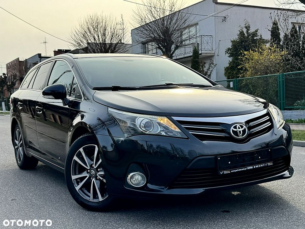 Toyota Avensis - 20