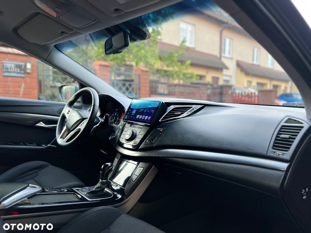 Hyundai i40 1.7 CRDi Automatik Premium - 25