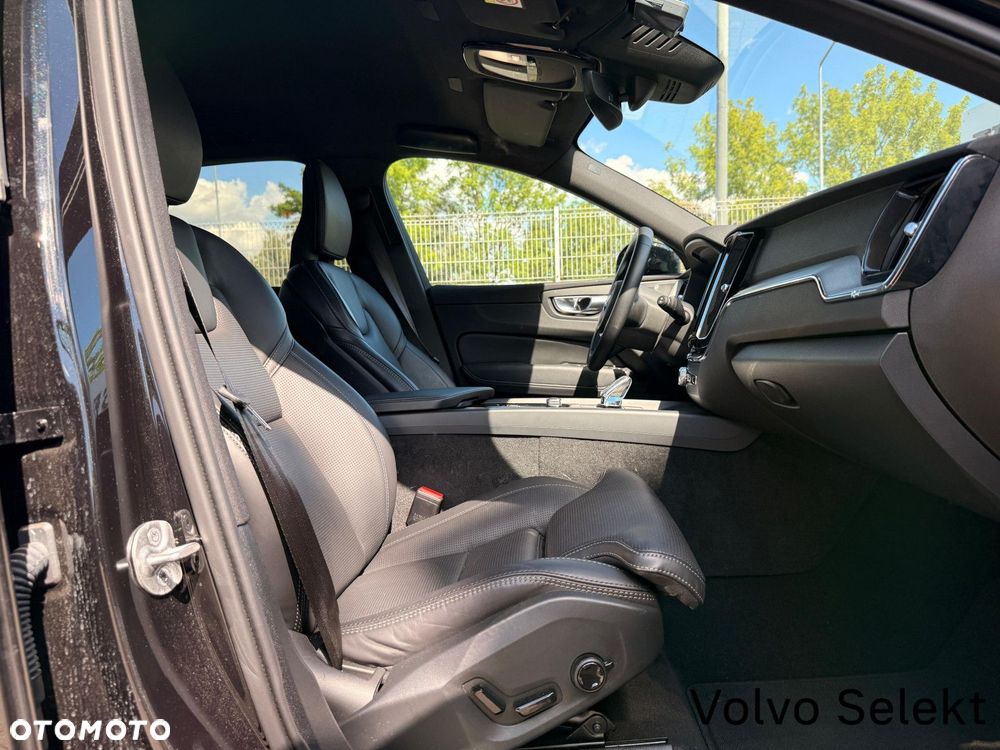 Volvo XC 60 - 38