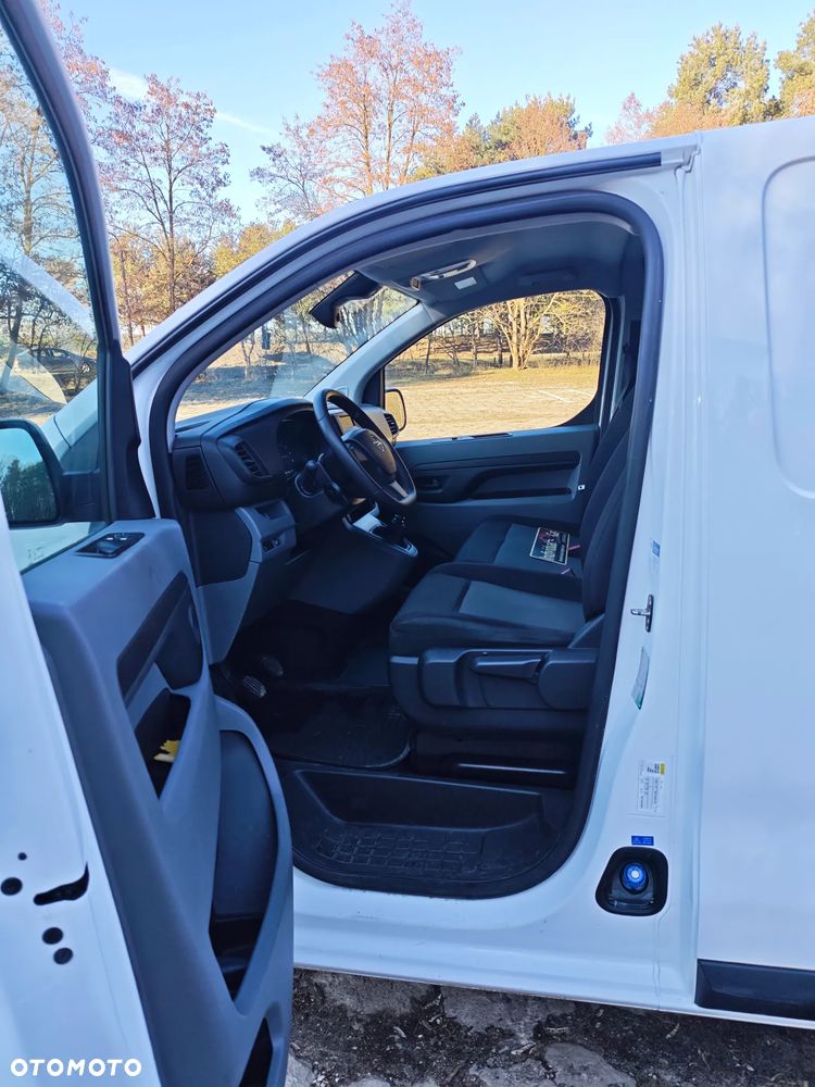 Opel VIVARO Long - 36