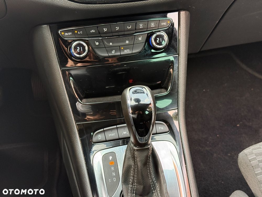 Opel Astra 1.4 Turbo Start/Stop Automatik Dynamic - 24