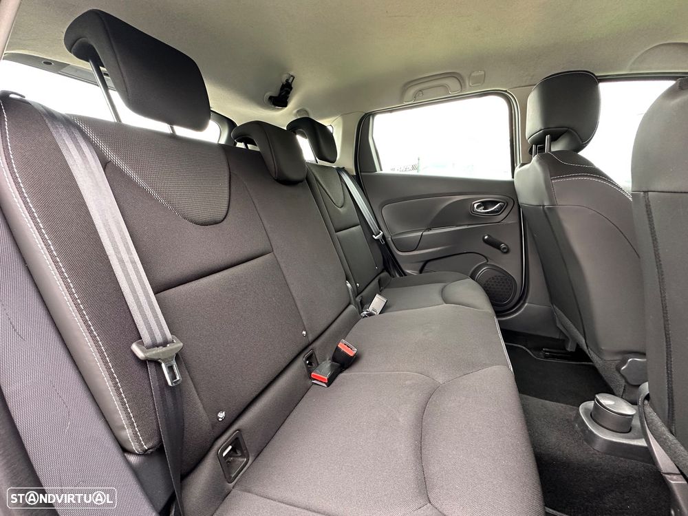 Renault Clio Sport Tourer 1.5 dCi - 9