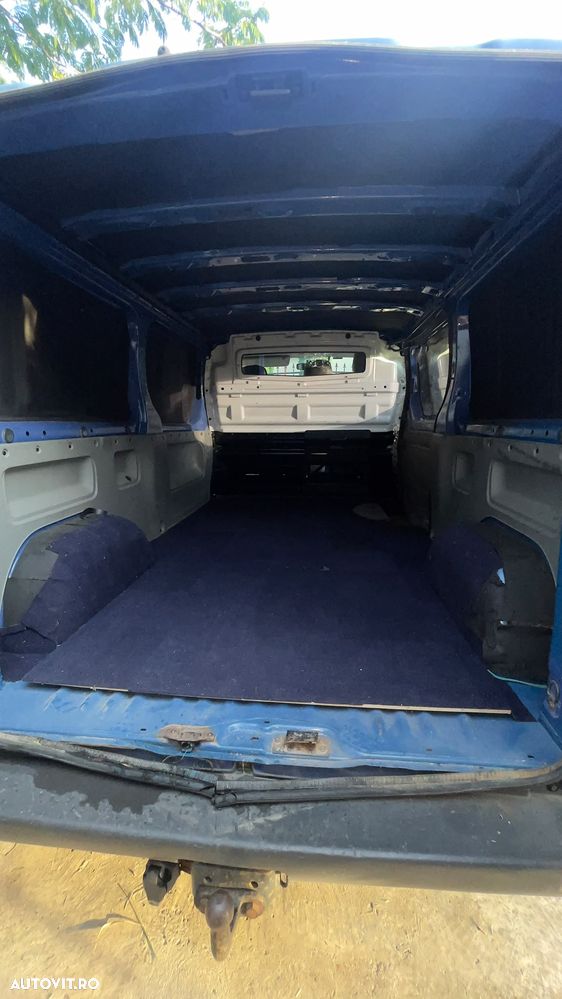 Renault Trafic L2H1 - 16