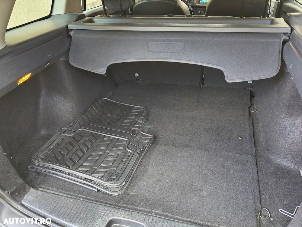 Dacia Logan Stepway 0.9 TCe - 29