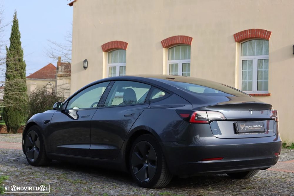 Tesla Model 3 Long-Range Dual Motor AWD - 9