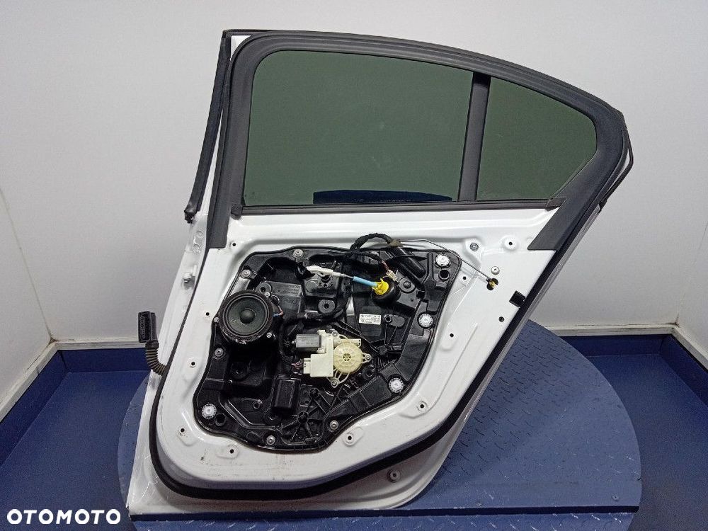 BMW 3 G20 18- DRZWI TYŁ PRAWE A96 MINERALWEISS METALLIC - 11