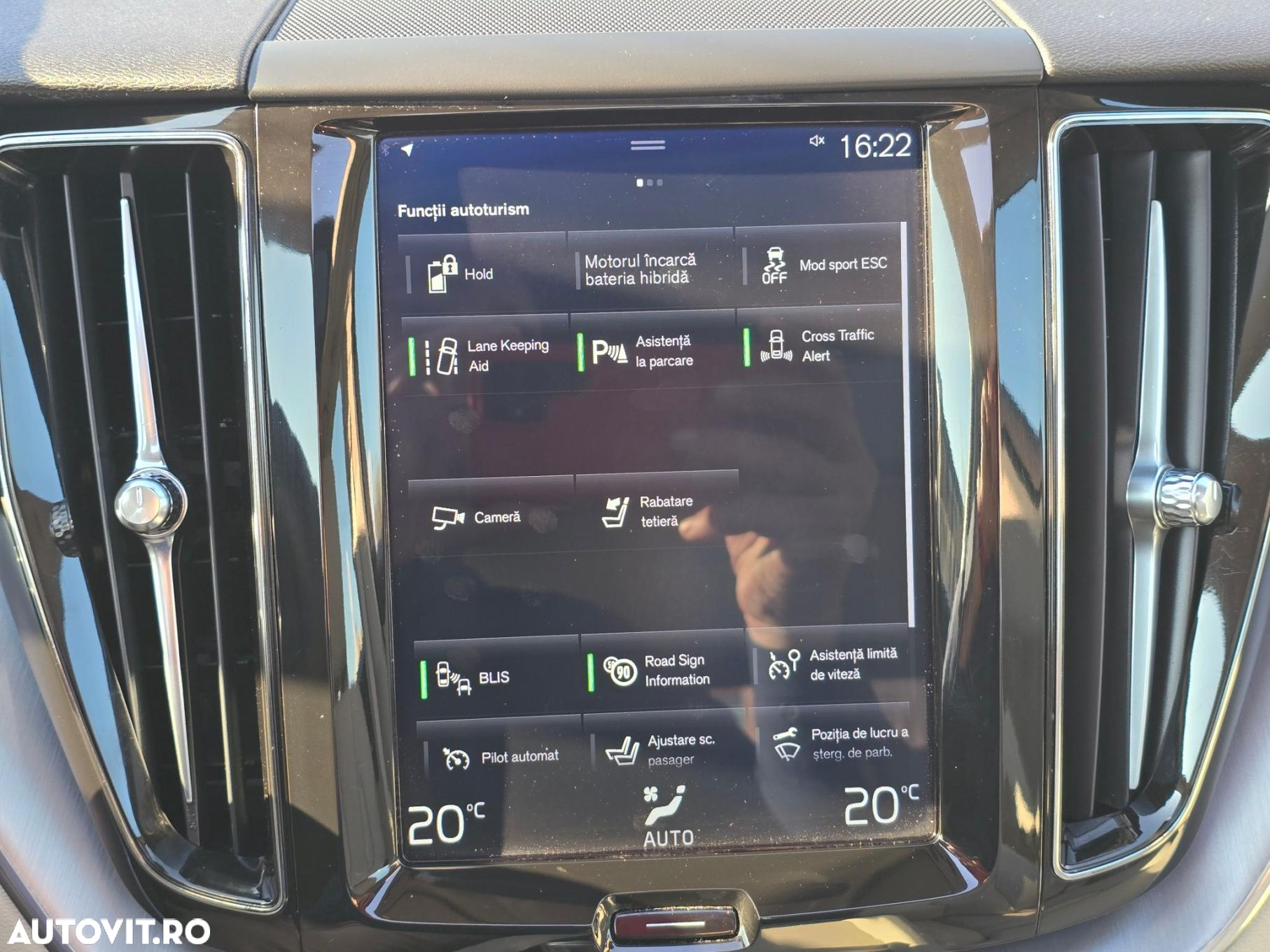 Volvo XC 60 - 26