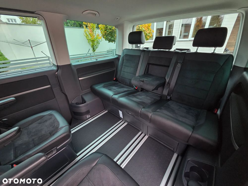 Volkswagen Multivan - 35
