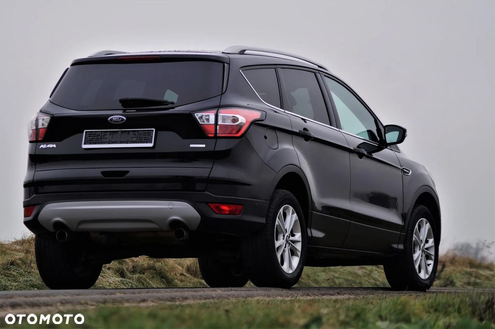 Ford Kuga - 9