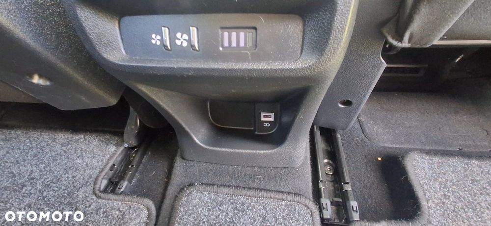 Peugeot Rifter 1.5 BlueHDI Allure S&S - 12