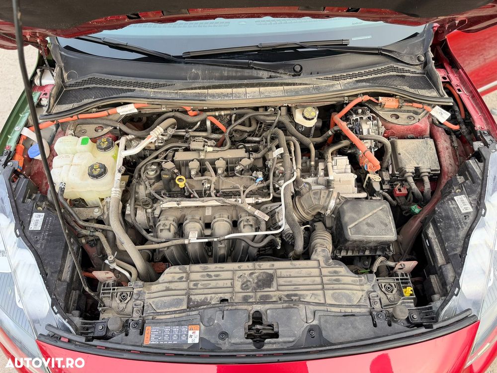 Ford Kuga - 17