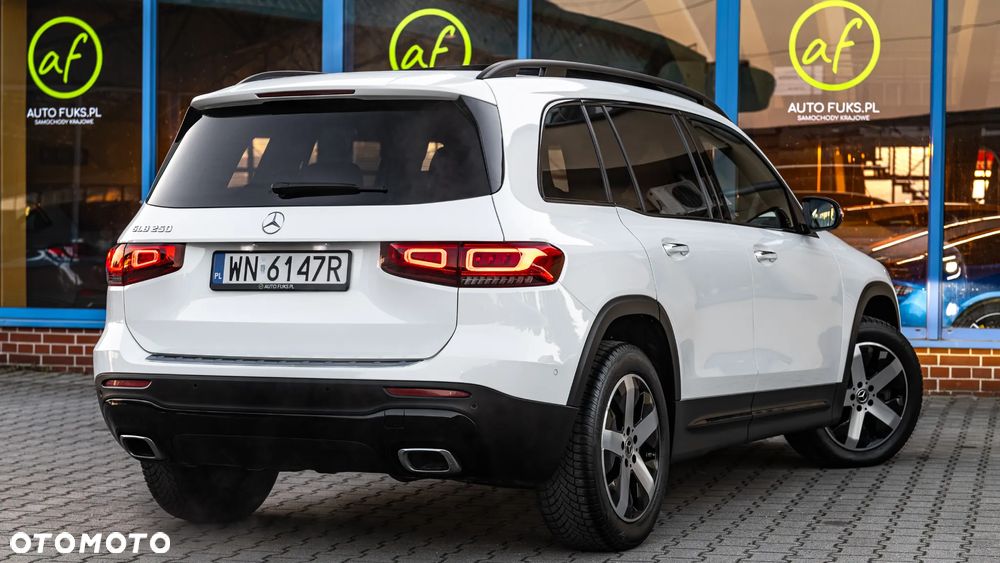 Mercedes-Benz GLB 250 Style 8G-DCT - 9