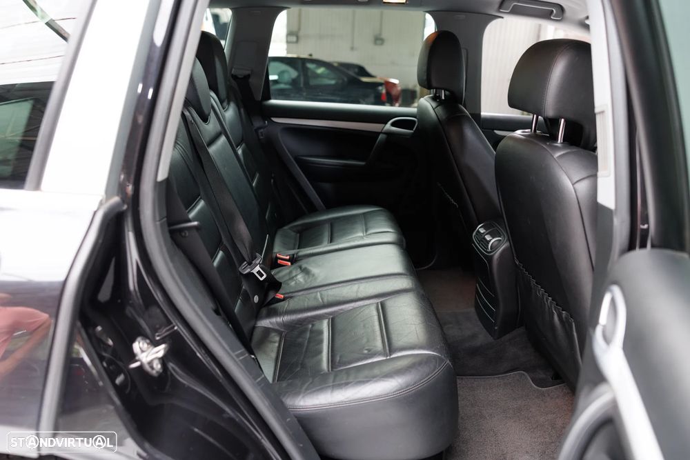 Porsche Cayenne Tiptronic S - 18