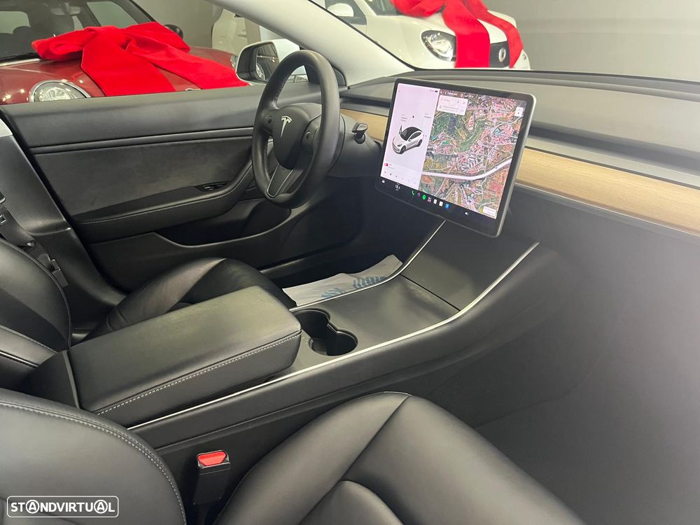 Tesla Model 3 Performance Dual Motor AWD - 17