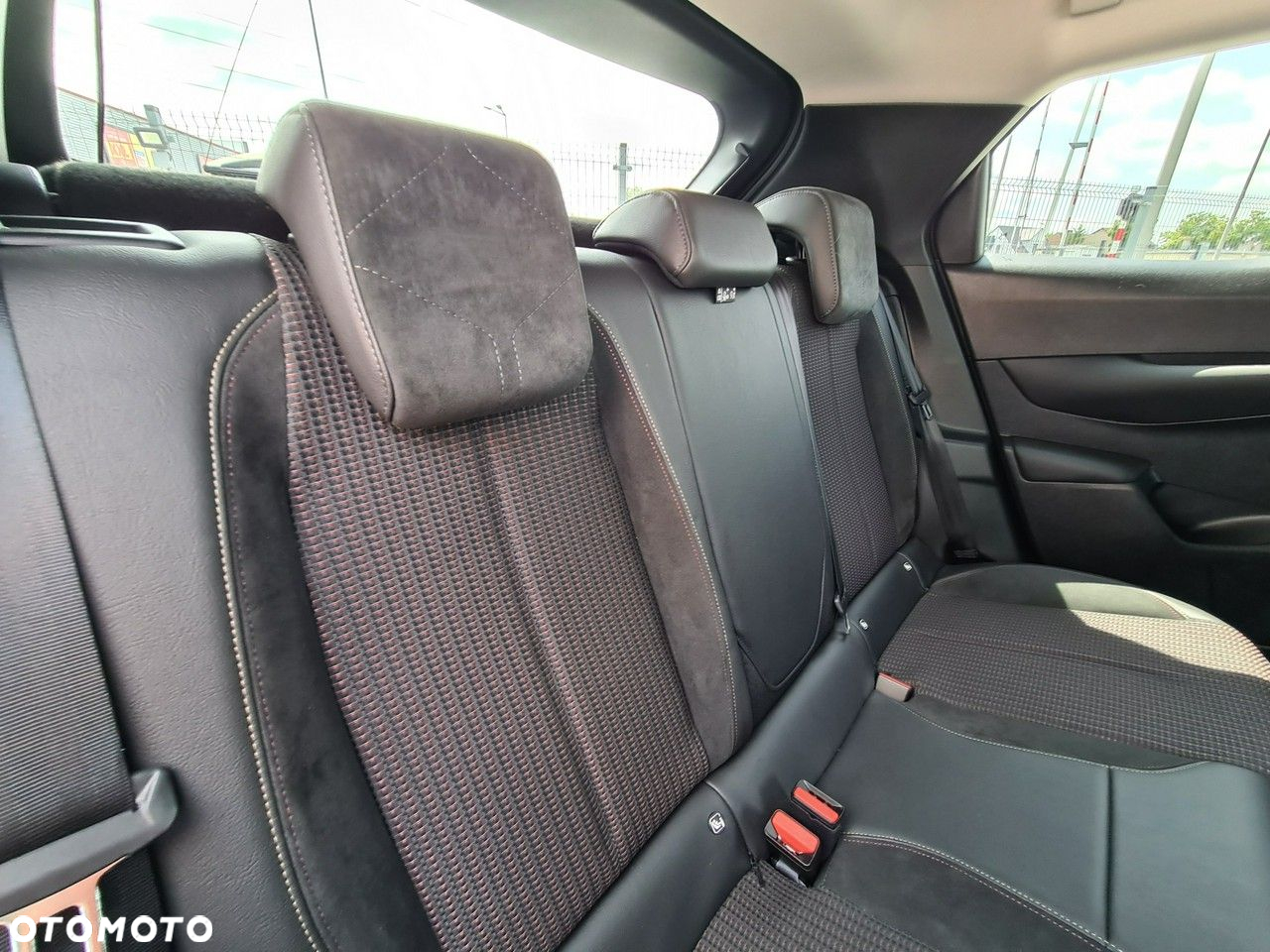 DS Automobiles DS 3 Crossback PureTech 130 Performance Line+ - 29