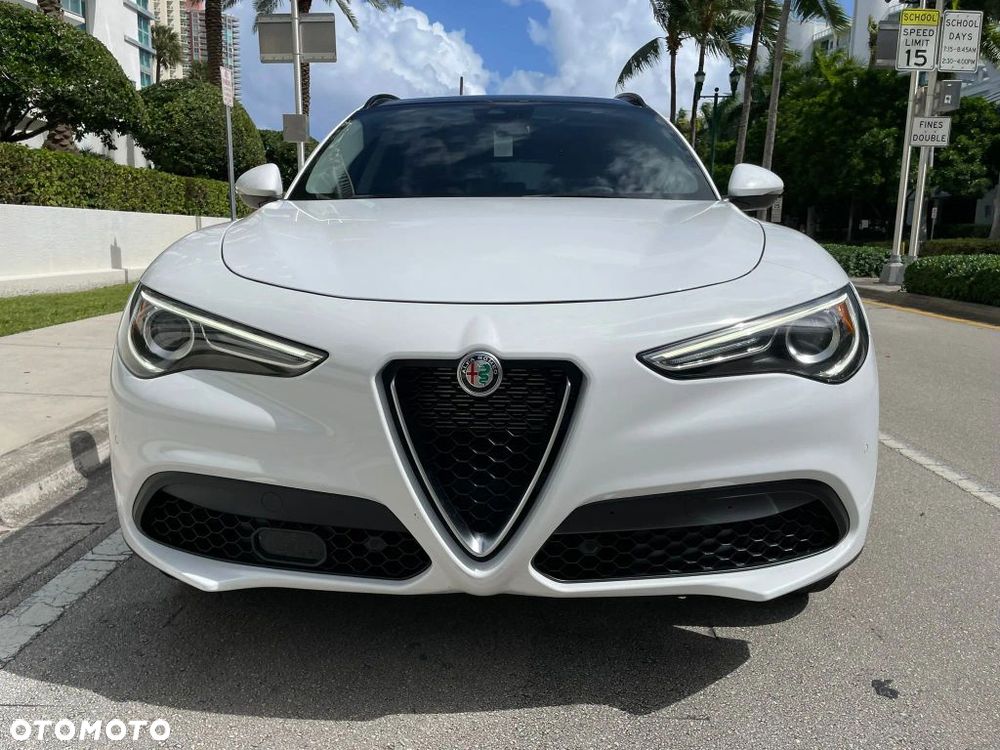 Alfa Romeo Stelvio 2.0 Turbo 16V AT8-Q4 Super - 4