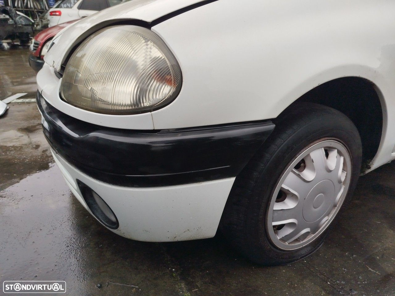 Pára-choques frente RENAULT Clio II (BB0/1/2_, CB0/1/2_) - 2