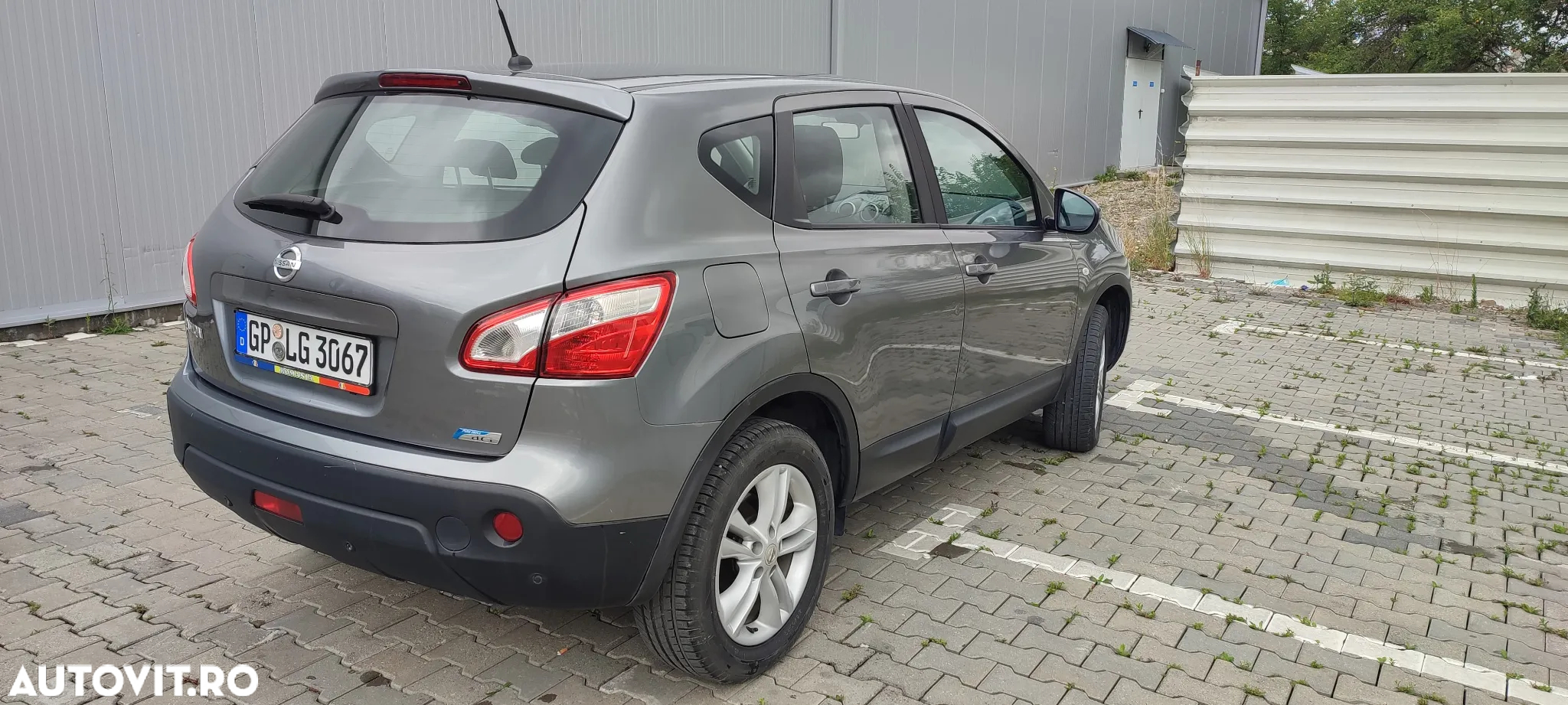 Nissan Qashqai - 4