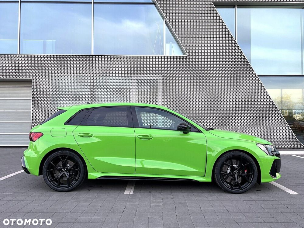Audi RS3 Sportback - 2