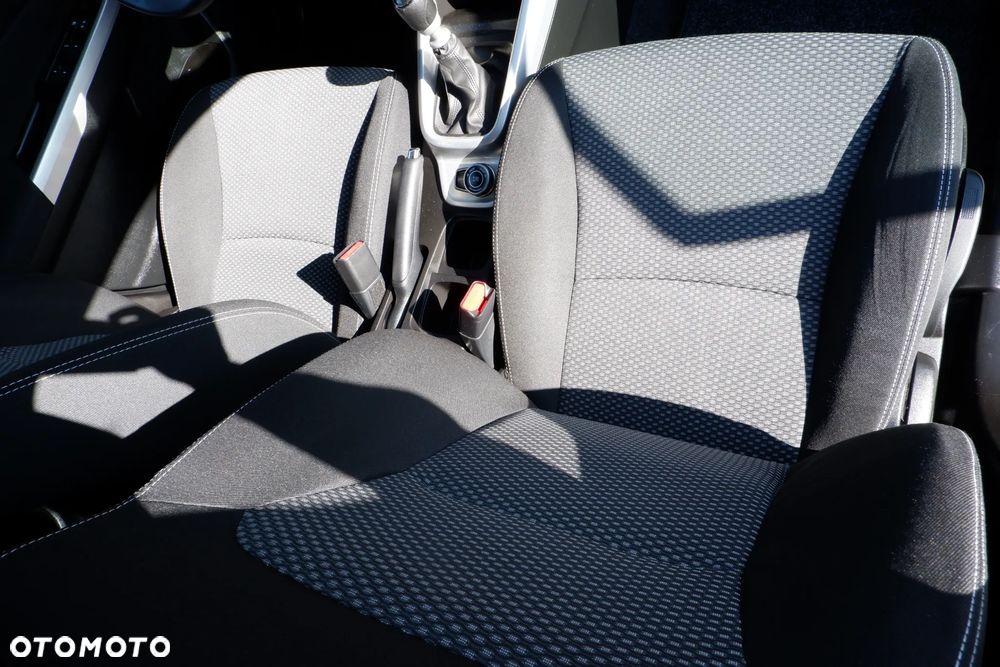 Suzuki Vitara 1.6 DDiS (4x4) Allgrip Comfort - 8
