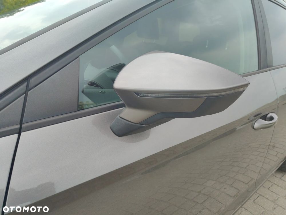 Seat Leon 2.0 TDI DPF Start&Stop DSG Style - 28