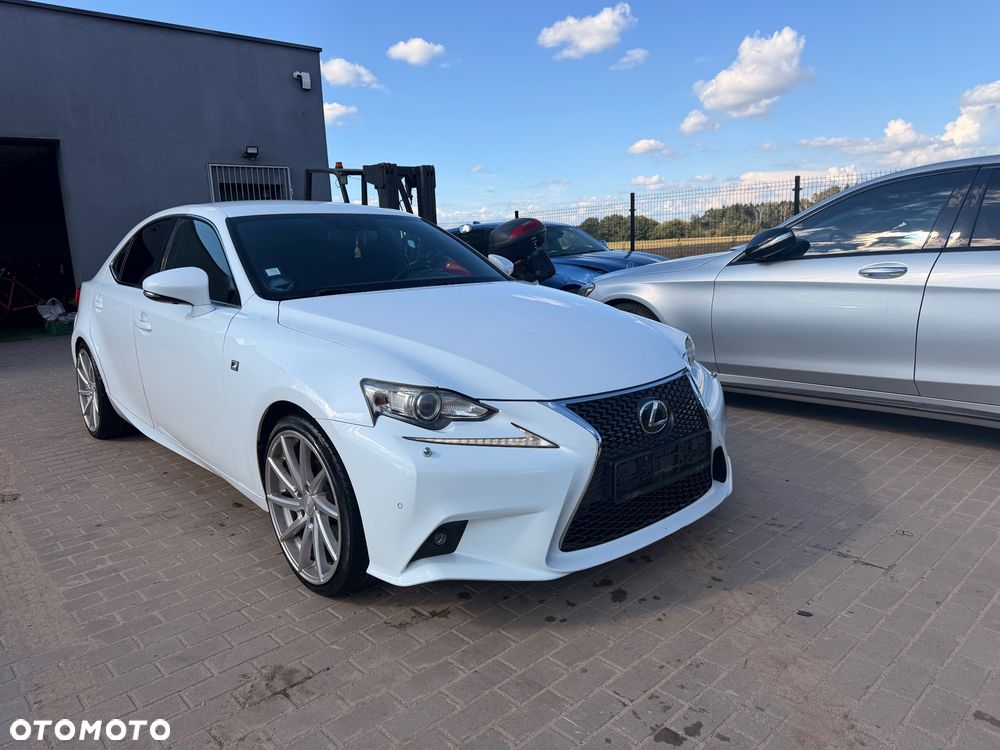 Lexus IS 250 Sport Line - 2