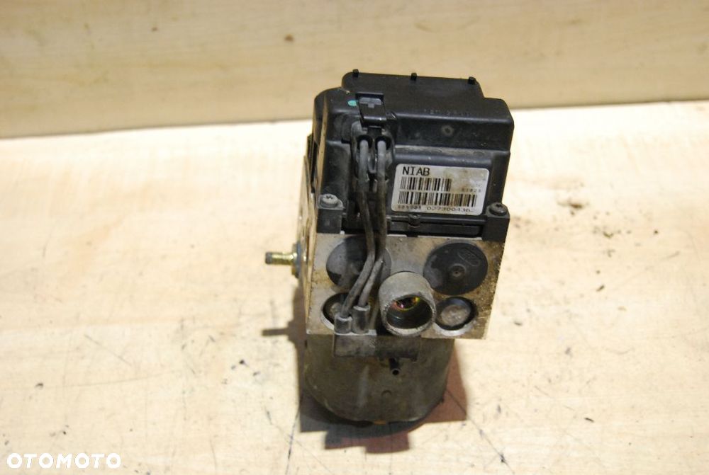 POMPA ABS STEROWNIK 90581417HL OPEL ASTRA II - 3