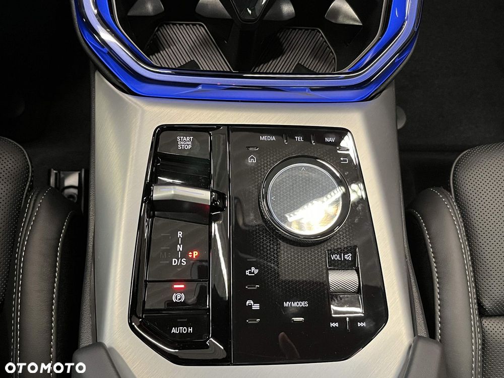 BMW X3 xM50 mHEV - 17