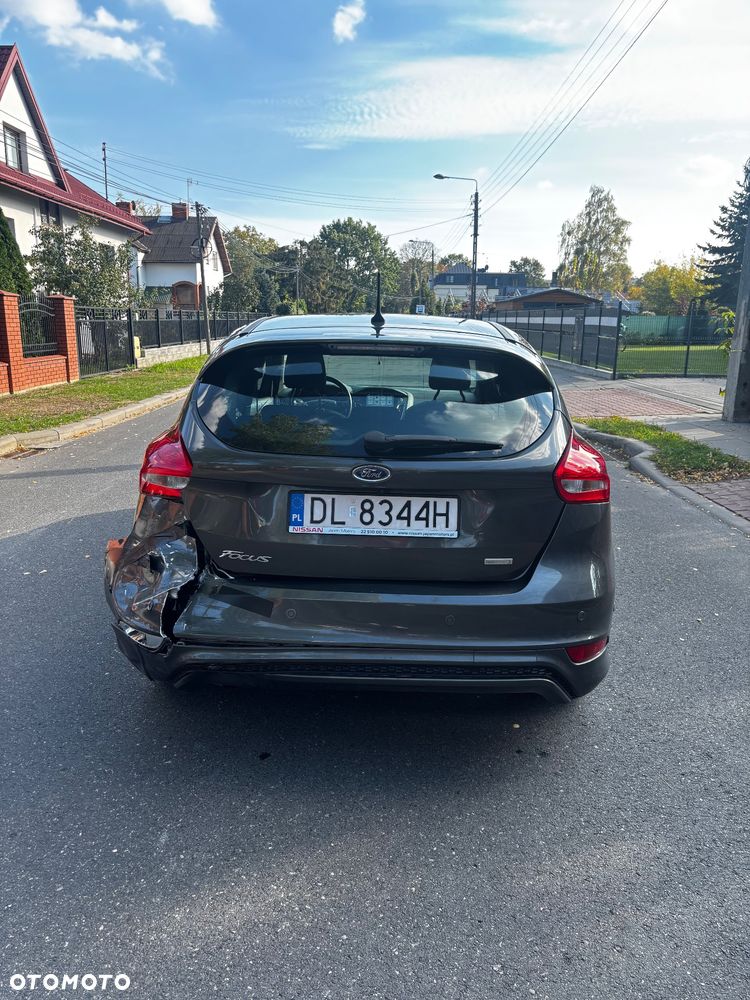Ford Focus 1.0 EcoBoost ST-Line ASS - 6