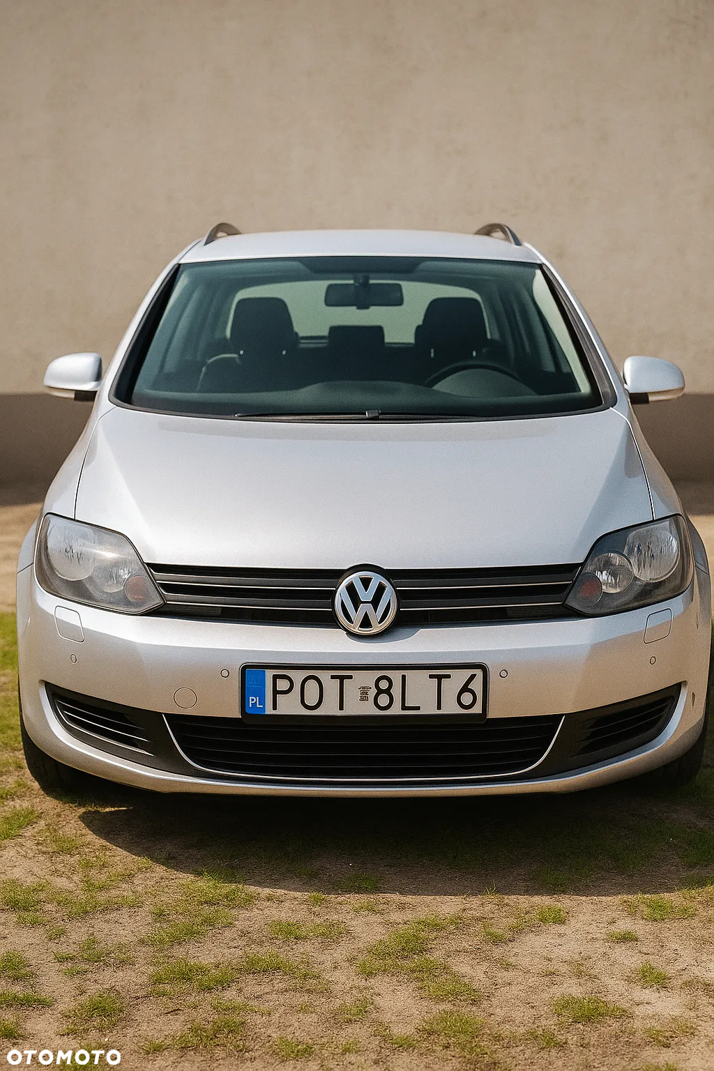 Volkswagen Golf Plus 1.6 TDI BlueMot Comfortline - 2