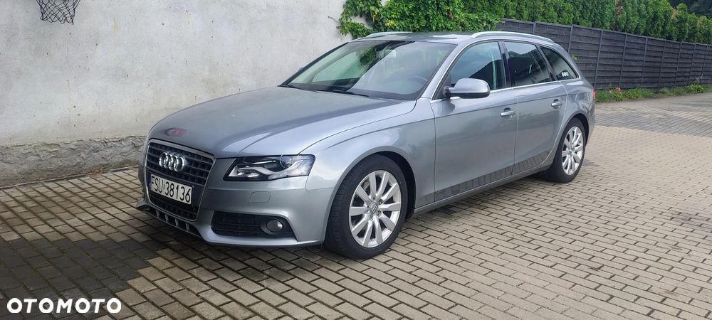 Audi A4 Avant - 1
