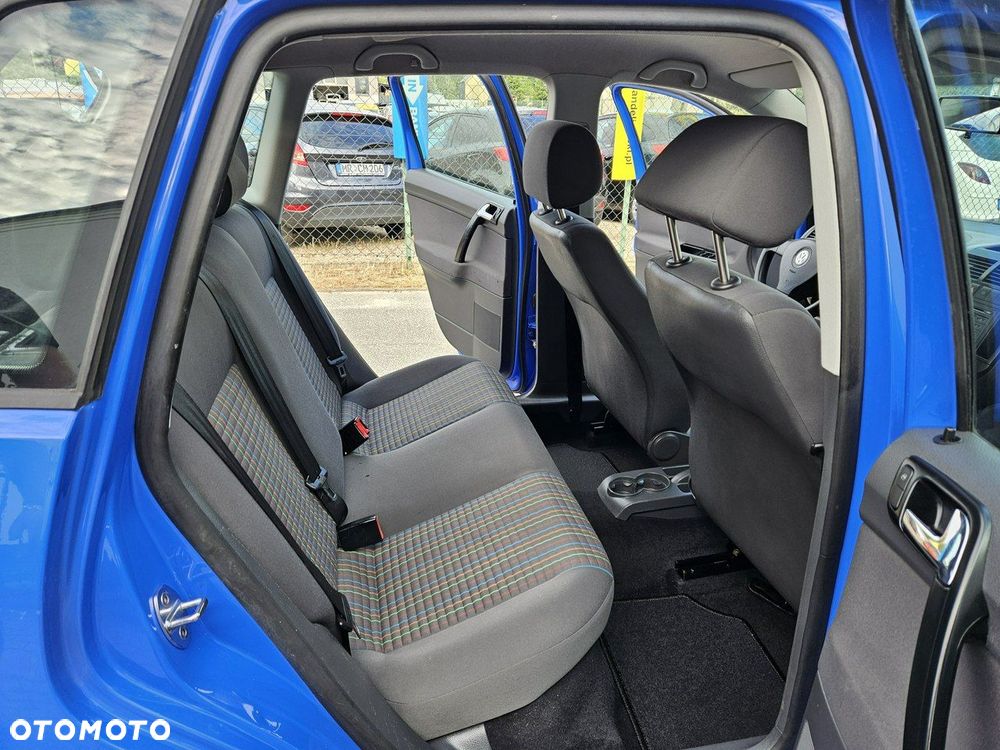 Volkswagen Polo - 11