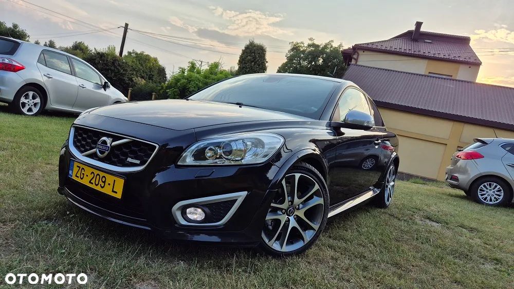 Volvo C30 D4 R-Design - 1