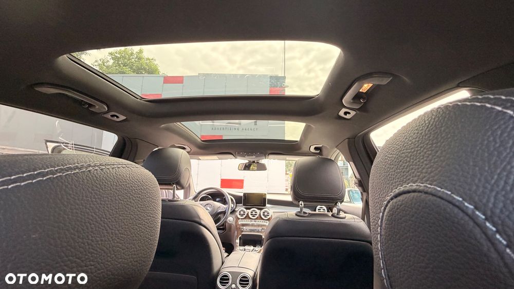 Mercedes-Benz GLC 300 4Matic 9G-TRONIC AMG Line - 18