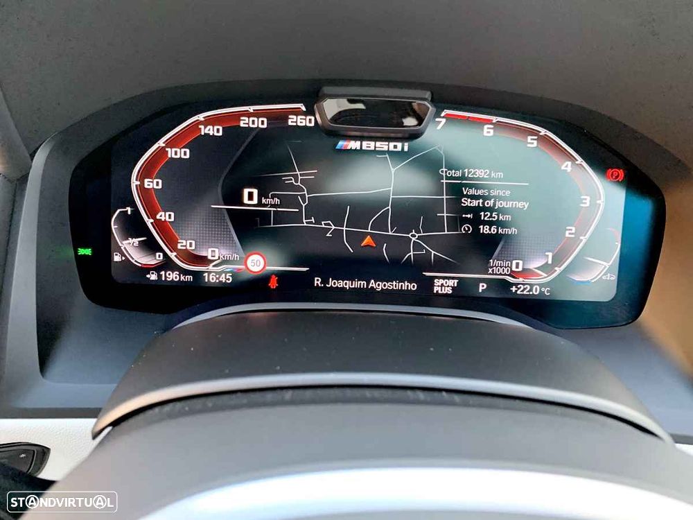 BMW M850i xDrive - 15