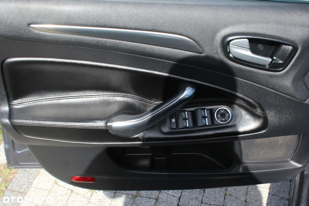 Ford Mondeo 2.0 Champions Edition - 19