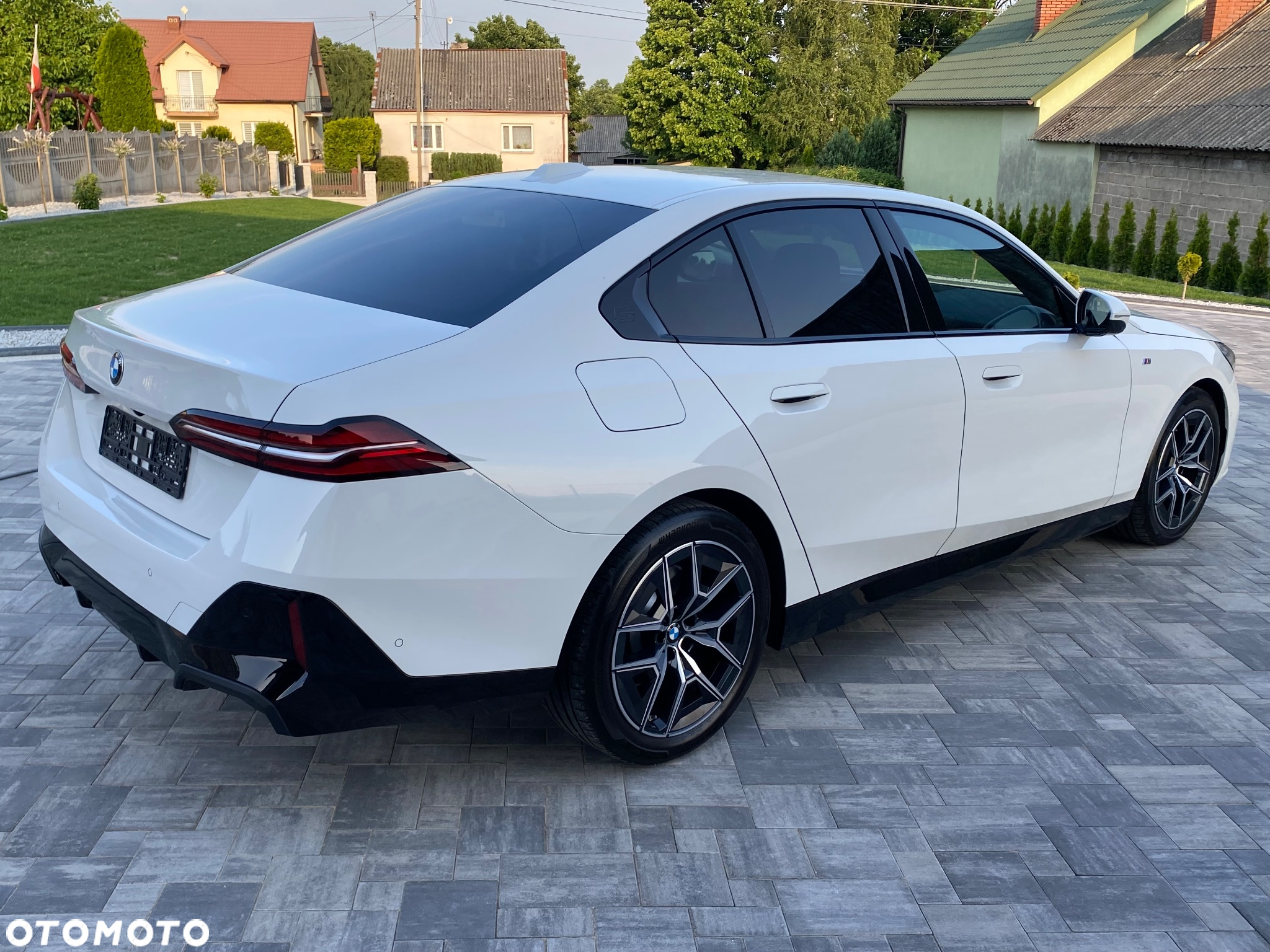 BMW Seria 5 - 16