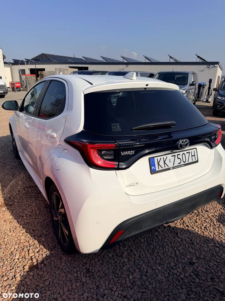 Toyota Yaris 1.5 Style CVT - 5